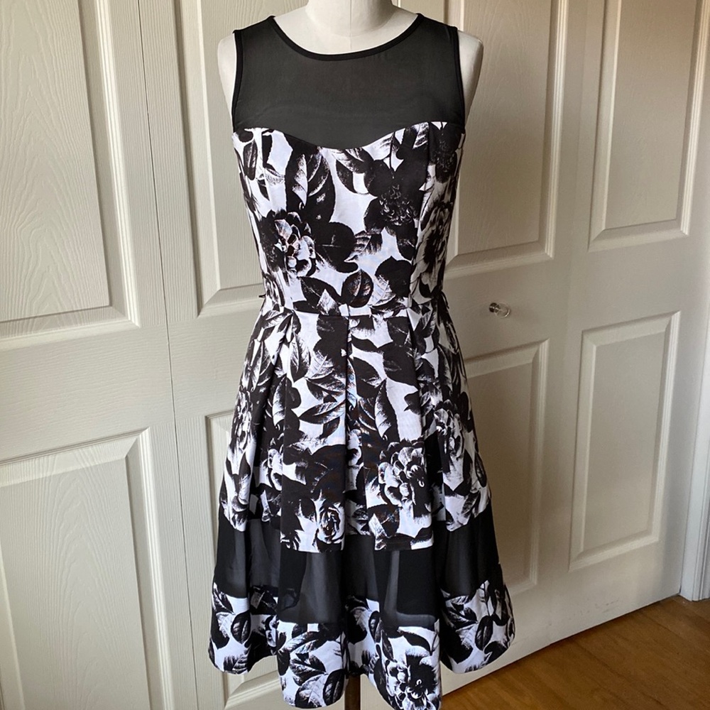 White House Black Market Dress